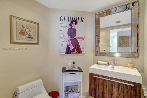 Condominio en venta en Aventura, Florida, 3 dormitorios, 181.16 m2 № 1963511 - foto 21