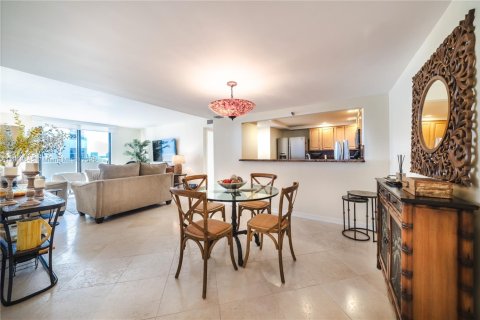 Купить кондоминиум в Майами-Бич, Флорида 2 спальни, 101.08м2, № 1975733 - фото 7