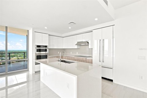 Condo in Saint Petersburg, Florida, 3 bedrooms  № 2237343 - photo 22