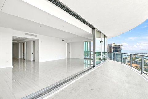Condo in Saint Petersburg, Florida, 3 bedrooms  № 2237343 - photo 26