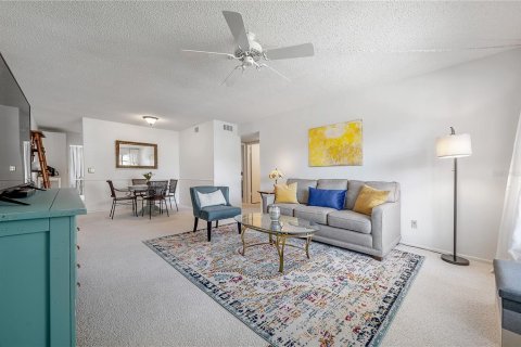 Copropriété à vendre à Clearwater, Floride: 2 chambres, 102.19 m2 № 1539848 - photo 6