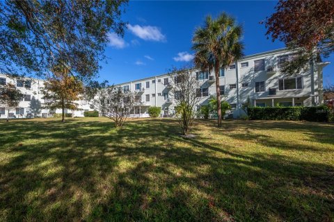Copropriété à vendre à Clearwater, Floride: 2 chambres, 102.19 m2 № 1539848 - photo 30