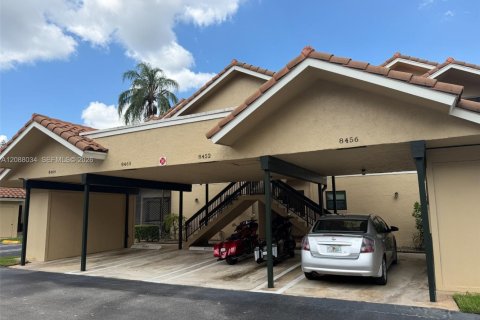 Condo in Coral Springs, Florida, 3 bedrooms  № 2365377