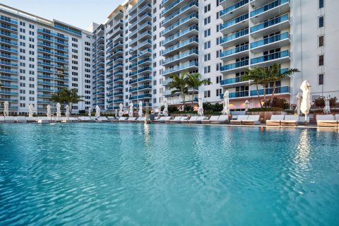 Copropriété à louer à Miami Beach, Floride: 3 chambres, 169.08 m2 № 2147319 - photo 24