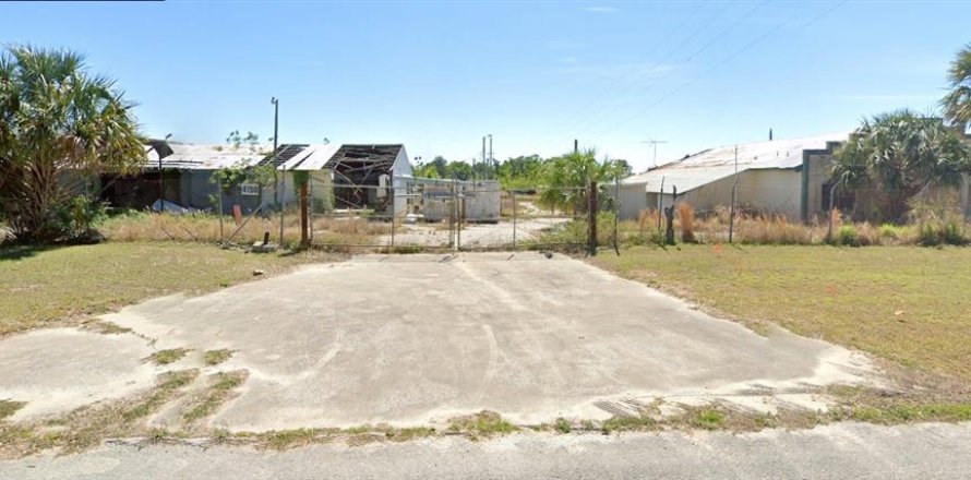 Terrain à Apopka, Floride № 1554559