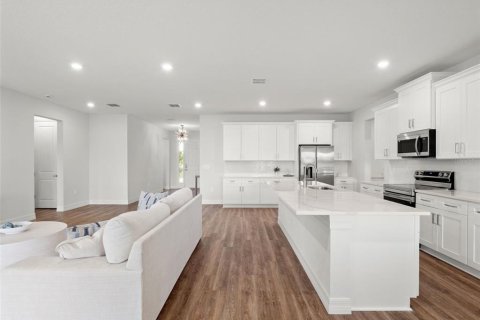 Casa en venta en Palm Bay, Florida, 4 dormitorios, 230.21 m2 № 2097969 - foto 14