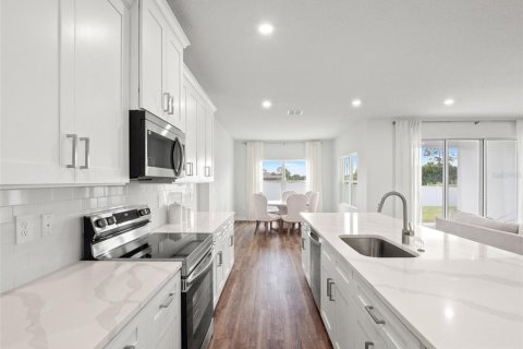 Casa en venta en Palm Bay, Florida, 4 dormitorios, 230.21 m2 № 2097969 - foto 11