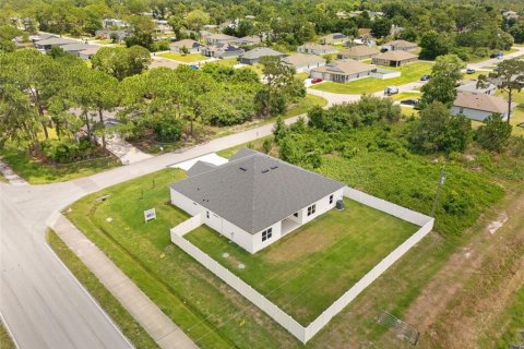 Casa en venta en Palm Bay, Florida, 4 dormitorios, 230.21 m2 № 2097969 - foto 3