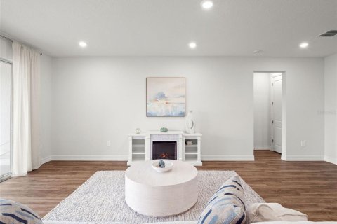 Casa en venta en Palm Bay, Florida, 4 dormitorios, 230.21 m2 № 2097969 - foto 19