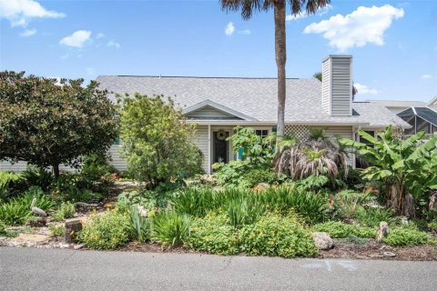 House in Palm Coast, Florida 3 bedrooms, 128.39 sq.m. № 2195433 - photo 9
