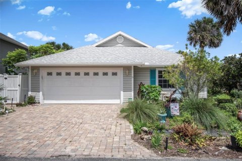House in Palm Coast, Florida 3 bedrooms, 128.39 sq.m. № 2195433 - photo 5