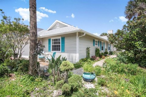 House in Palm Coast, Florida 3 bedrooms, 128.39 sq.m. № 2195433 - photo 8