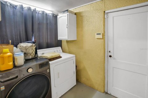 Villa ou maison à vendre à Winter Haven, Floride: 3 chambres, 171.68 m2 № 2284932 - photo 16