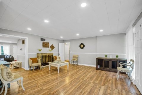 Villa ou maison à vendre à Winter Haven, Floride: 3 chambres, 171.68 m2 № 2284932 - photo 6