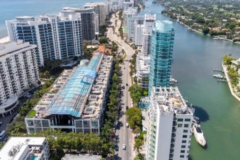 Condominio en venta en Miami Beach, Florida, 2 dormitorios, 157.93 m2 № 1888402 - foto 1