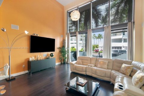 Condominio en venta en Miami Beach, Florida, 2 dormitorios, 157.93 m2 № 1888402 - foto 20
