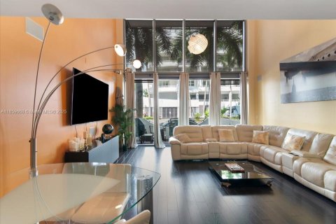 Condominio en venta en Miami Beach, Florida, 2 dormitorios, 157.93 m2 № 1888402 - foto 18