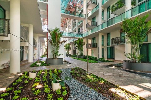 Condominio en venta en Miami Beach, Florida, 2 dormitorios, 157.93 m2 № 1888402 - foto 5