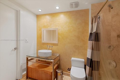 Condominio en venta en Miami Beach, Florida, 2 dormitorios, 157.93 m2 № 1888402 - foto 9