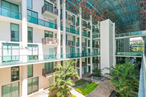 Condominio en venta en Miami Beach, Florida, 2 dormitorios, 157.93 m2 № 1888402 - foto 3