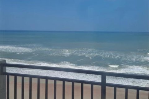 Condominio en venta en Daytona Beach, Florida, 2 dormitorios, 95.5 m2 № 1911625 - foto 3