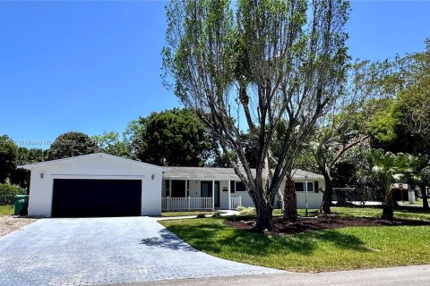 Casa en venta en Palmetto Bay, Florida, 3 dormitorios, 202.9 m2 № 1752416 - foto 3