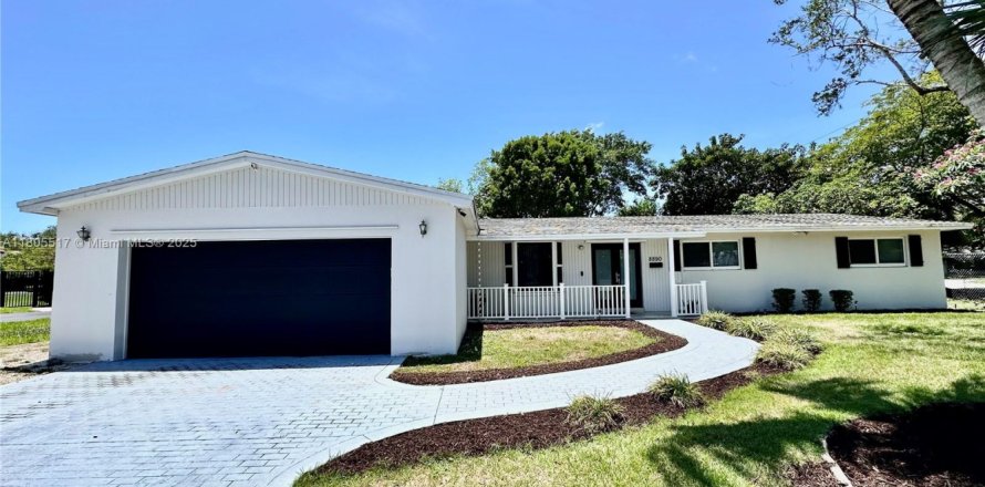 Casa en Palmetto Bay, Florida 3 dormitorios, 202.9 m2 № 1752416