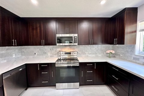 Casa en venta en Palmetto Bay, Florida, 3 dormitorios, 202.9 m2 № 1752416 - foto 24