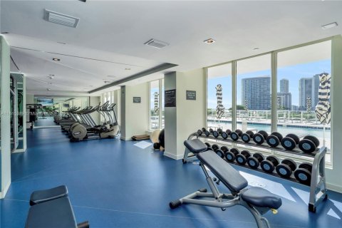 Condominio en alquiler en Miami, Florida, 2 dormitorios, 92.81 m2 № 2054320 - foto 28