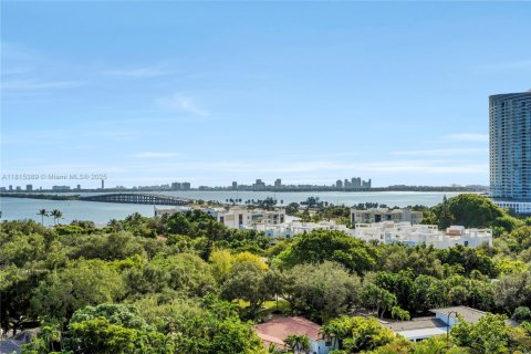 Condominio en alquiler en Miami, Florida, 2 dormitorios, 92.81 m2 № 2054320 - foto 21