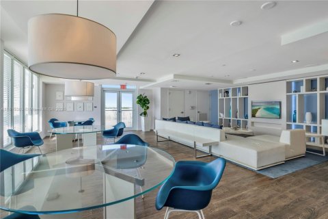 Condominio en alquiler en Miami, Florida, 2 dormitorios, 92.81 m2 № 2054320 - foto 29