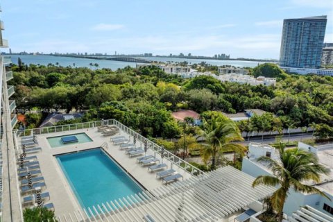 Condominio en alquiler en Miami, Florida, 2 dormitorios, 92.81 m2 № 2054320 - foto 22
