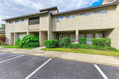 Townhouse in Sarasota, Florida 3 bedrooms, 139.35 sq.m. № 1513575 - photo 2