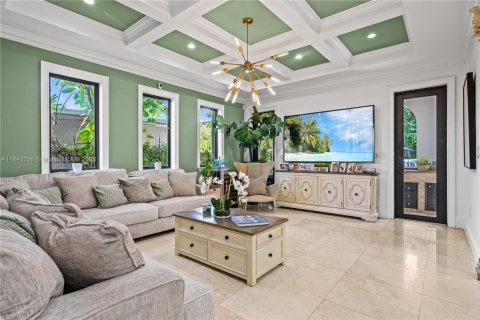 Villa ou maison à vendre à Miami, Floride: 4 chambres, 377.74 m2 № 1846306 - photo 16
