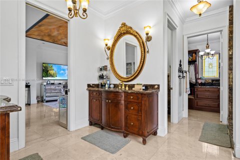 Villa ou maison à vendre à Miami, Floride: 4 chambres, 377.74 m2 № 1846306 - photo 30