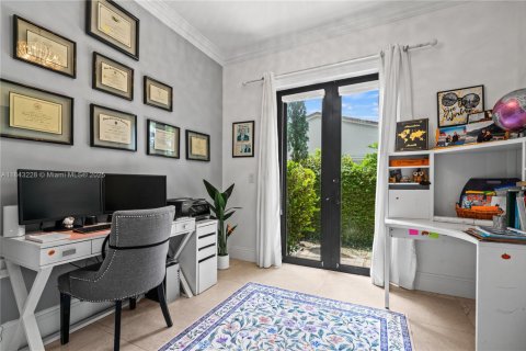 Villa ou maison à vendre à Miami, Floride: 4 chambres, 377.74 m2 № 1846306 - photo 20