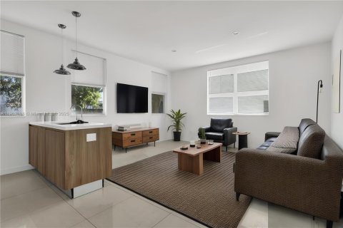 Copropriété à louer à Miami Beach, Floride: 1 chambre, 52.49 m2 № 1964039 - photo 2