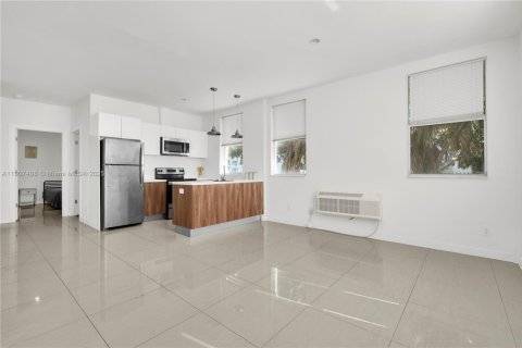 Copropriété à louer à Miami Beach, Floride: 1 chambre, 52.49 m2 № 1964039 - photo 15
