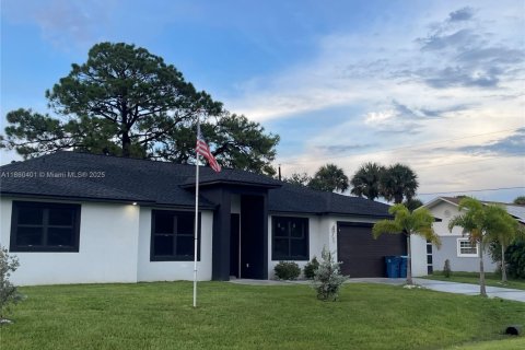 Купить виллу или дом в Палм-Бей, Флорида 8 комнат, 253.99м2, № 1957723 - фото 1