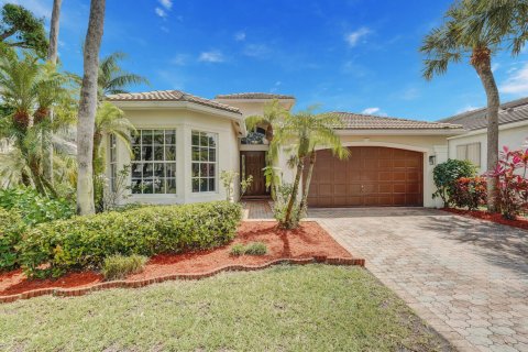 House in Boca Raton, Florida 4 bedrooms, 250.84 sq.m. № 2078664