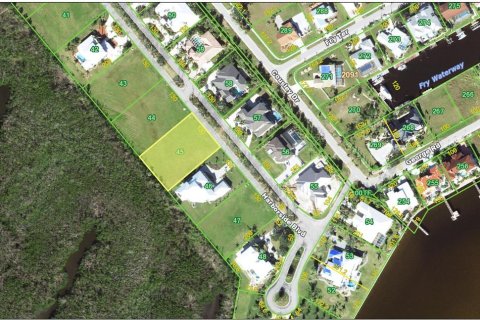 Land in Port Charlotte, Florida № 1810680 - photo 2