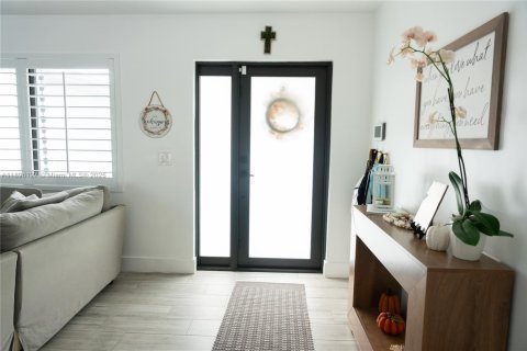 House in Cutler Bay, Florida 4 bedrooms, 152.92 sq.m. № 1947777 - photo 23