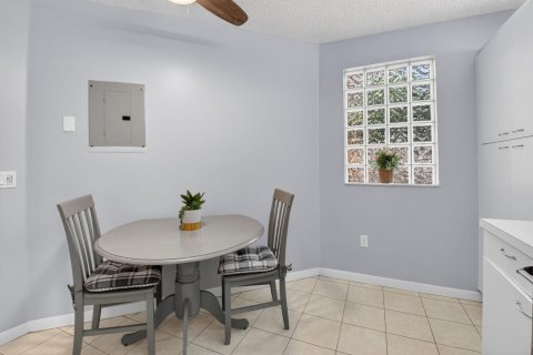 Condominio en venta en Boynton Beach, Florida, 3 dormitorios, 103.59 m2 № 2146208 - foto 12