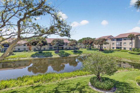 Condominio en venta en Boynton Beach, Florida, 3 dormitorios, 103.59 m2 № 2146208 - foto 9