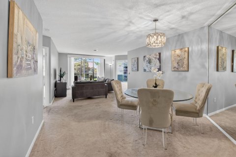 Condominio en venta en Boynton Beach, Florida, 3 dormitorios, 103.59 m2 № 2146208 - foto 2