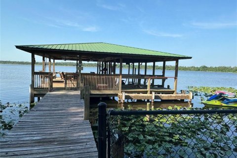 Casa en venta en Lake Wales, Florida, 3 dormitorios, 184.41 m2 № 1737318 - foto 1