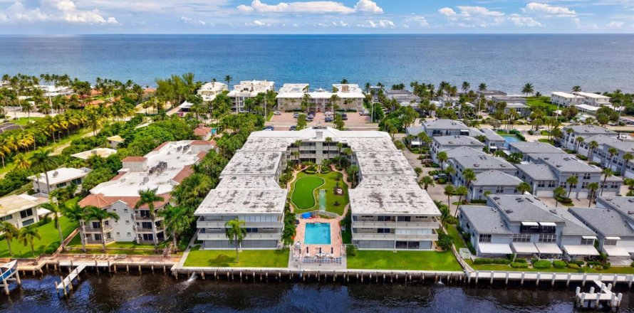 Condo in Hillsboro Beach, Florida, 2 bedrooms № 2394816