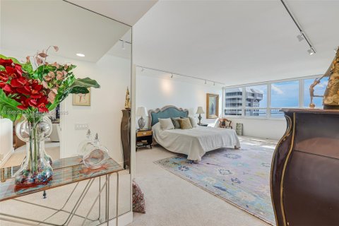 Copropriété à vendre à Miami, Floride: 2 chambres, 174.84 m2 № 1897650 - photo 6