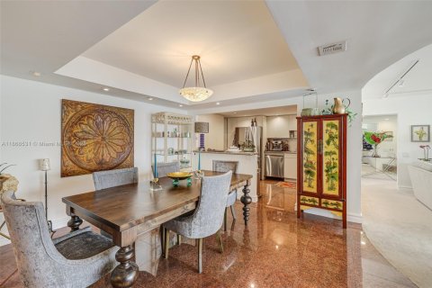 Copropriété à vendre à Miami, Floride: 2 chambres, 174.84 m2 № 1897650 - photo 5