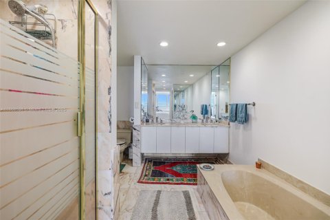 Copropriété à vendre à Miami, Floride: 2 chambres, 174.84 m2 № 1897650 - photo 8